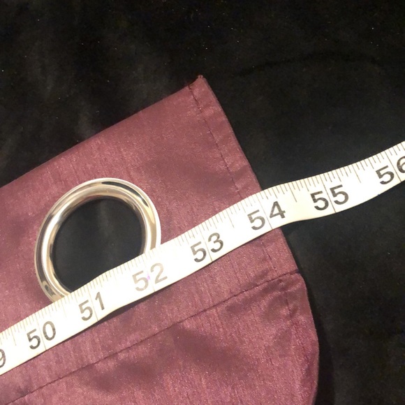 Curtain panels - Picture 2 of 3